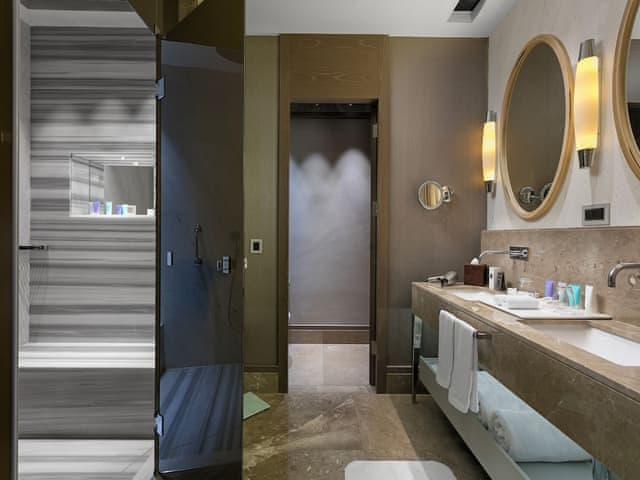 Deluxe Twin Room with Sea view