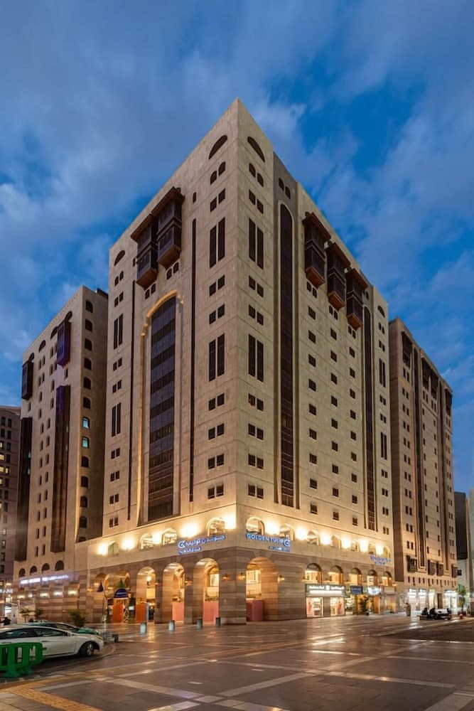 Golden Tulip Al Zahabi