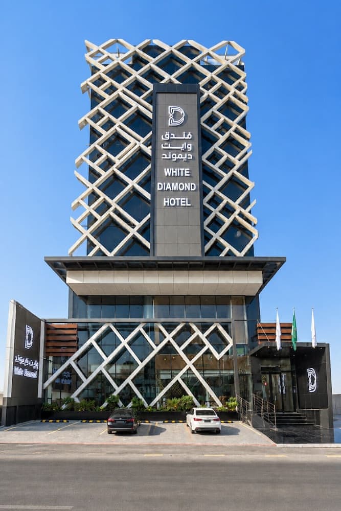 White Diamond Hotel Sari