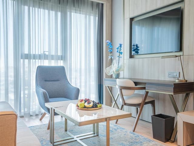 Junior Suite, City view