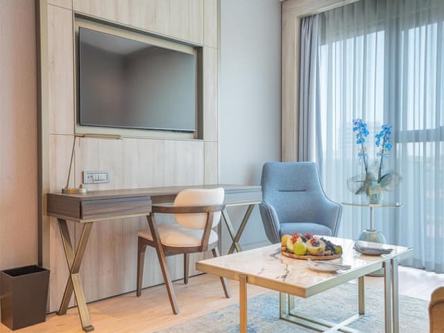 Junior Suite, City view