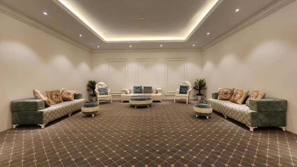 Abraj Almisk Hotel