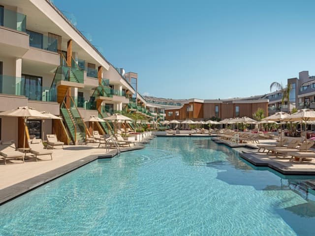Superior Pool Access via Stairs