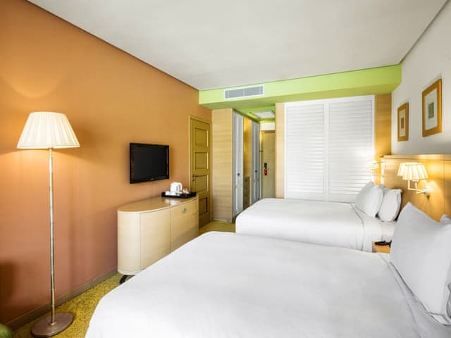 Premium King Room Garden View