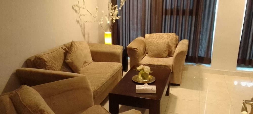 Al - Amer Palace Hotel