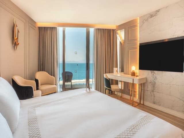 Delüks Çift Kişilik Oda, Balkonlu, Deniz Manzaralı