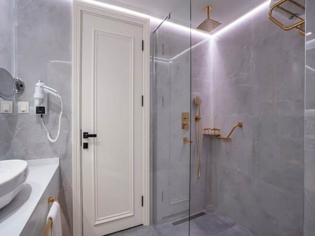 Junior Suite, Balcony, Garden View