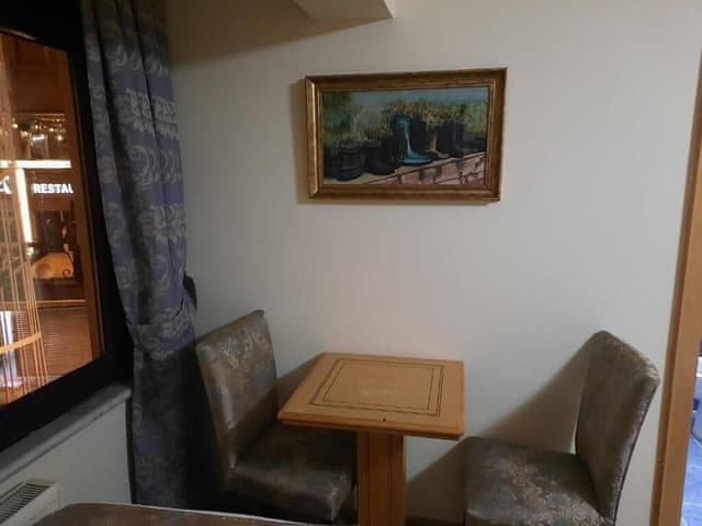 Ekonomik Üç Kişilik Oda