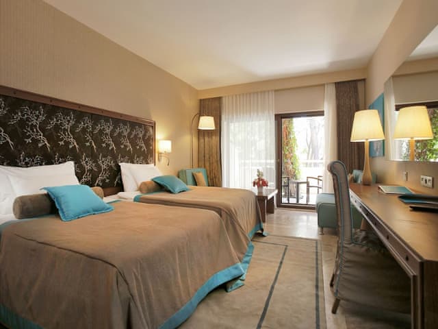 Deluxe Room (Superior Deluxe Room)