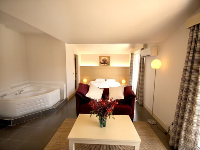 Delüks Çift Kişilik Oda