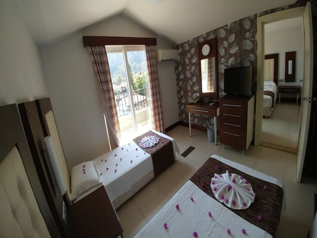 Standard Room, Connecting Rooms