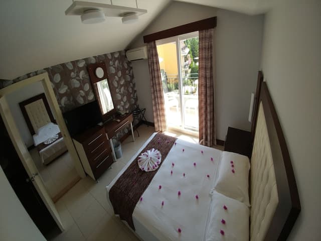 Standard Room, Connecting Rooms