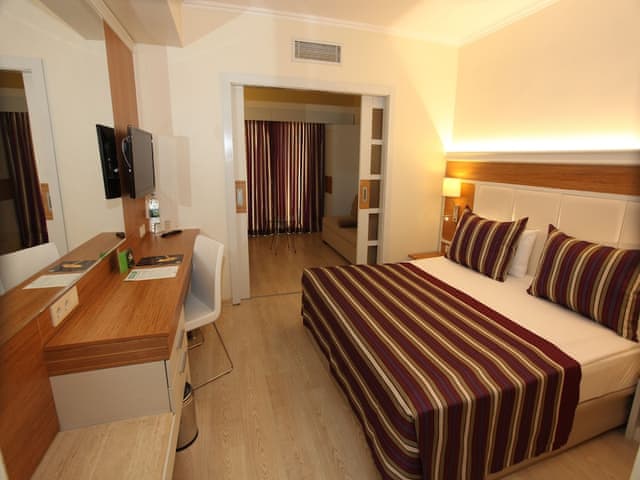 Family Room (Classic)