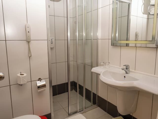 Classic Double Room, Balcony (DZB)