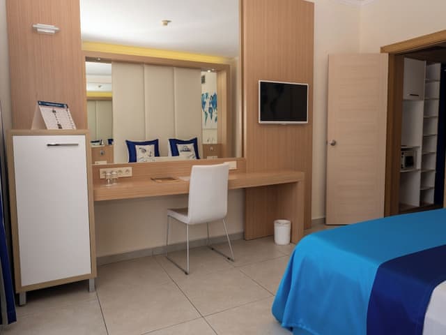 Double Room, Balcony (Partial Sea View,DBM)