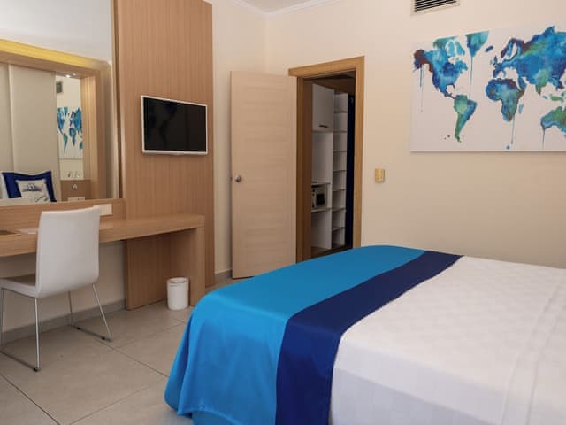 Classic Double Room, Balcony (DZB)