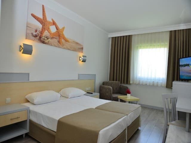 Classic Suite, Balcony (FZL)