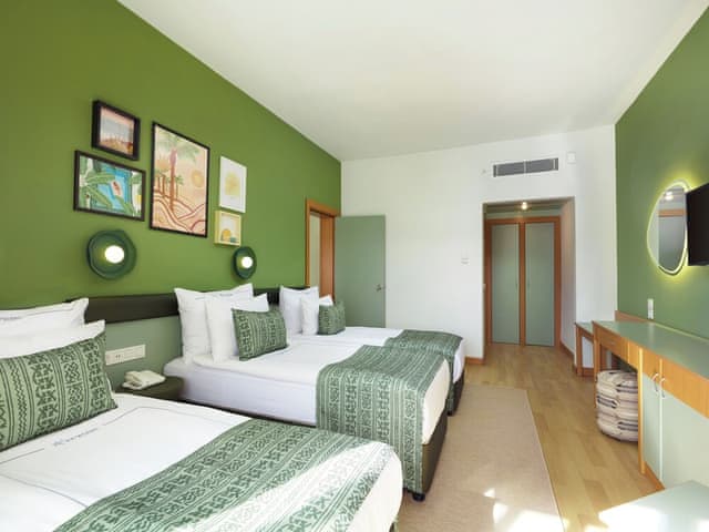 Hotel Family Room