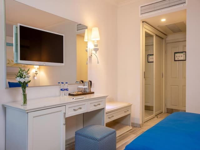 Standart Deniz Manzaralı Oda