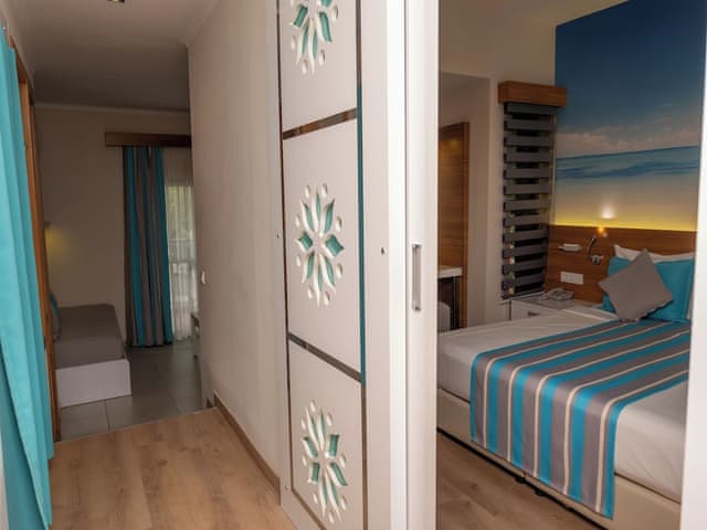 Classic Suite (Whirpool)