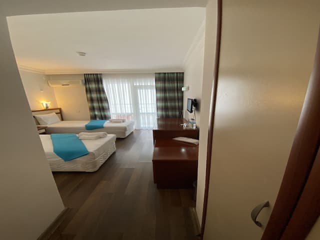 Standard Room, 1 Double or 2 Twin Beds, Balcony
