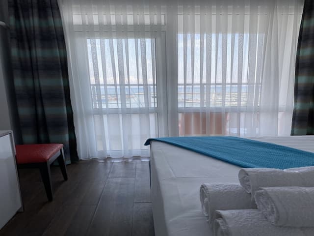 Standard Room, 1 Double or 2 Twin Beds, Balcony, Sea View