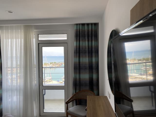Deluxe Room, 1 Double or 2 Twin Beds, Balcony, Sea View