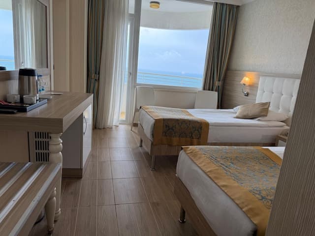 Standard Double or Twin Room, Balcony