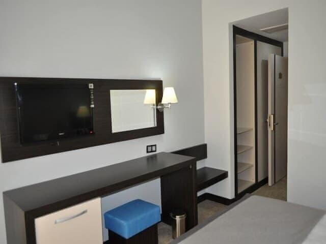 Standart Üç Kişilik Oda