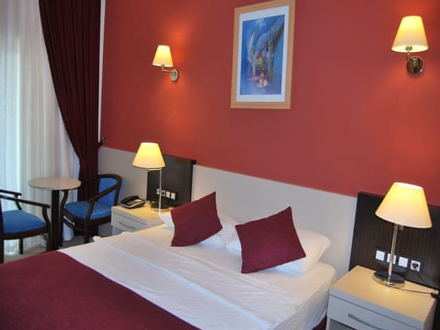 Standart Çift Kişilik Oda