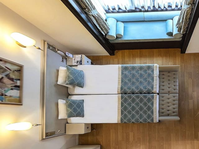 Club Duplex Room With Spa Bath