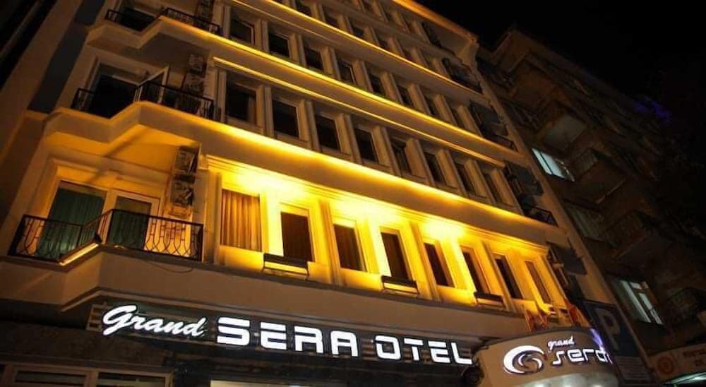 Grand Sera Hotel