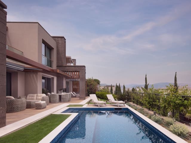 Premier Room, 3 Bedrooms, Sea View