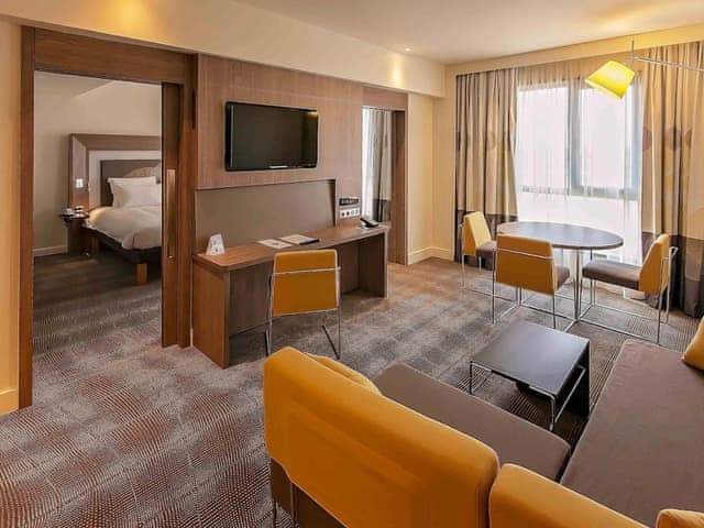 Superior Suite, 1 Queen Bed with Sofa bed