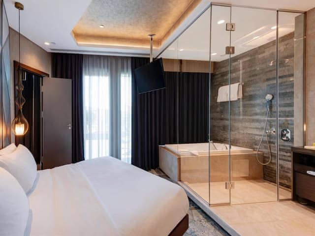 Suite, 1 Bedroom, Terrace