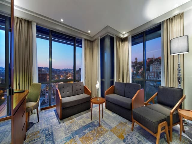 King, Suite, 1 Bedroom