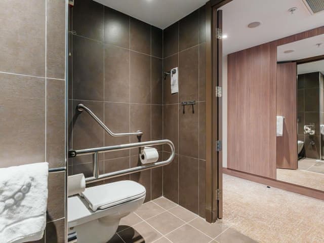 Superior Room, 1 Queen Bed, Accessible