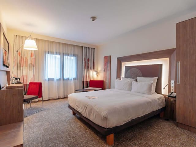 Superior Room, 1 Queen Bed, Accessible
