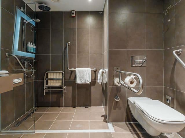 Superior Room, 1 Queen Bed, Accessible