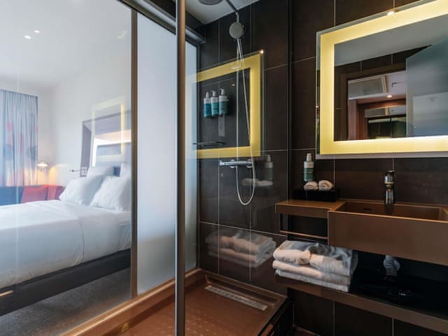 Executive Room, 1 Queen Bed with Sofa bed, Accessible, Sea View