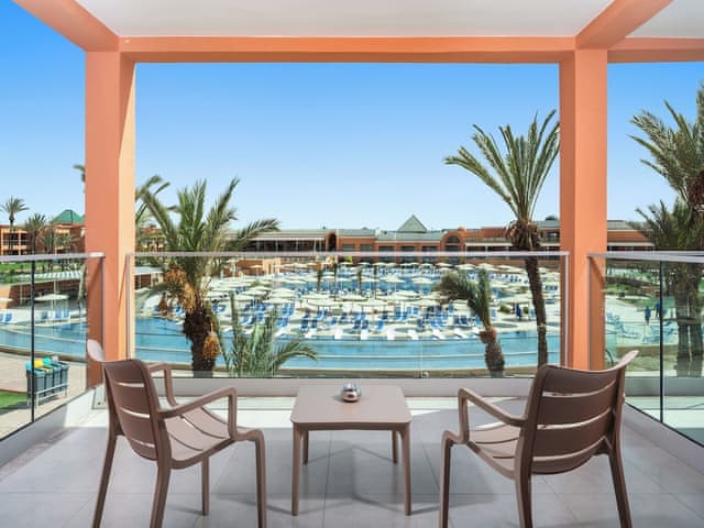 Deluxe Pool view Room