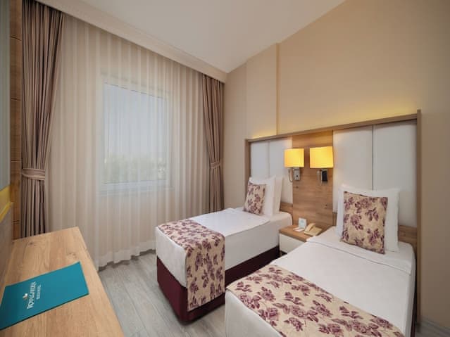 Family Room, 1 Bedroom, Accessible