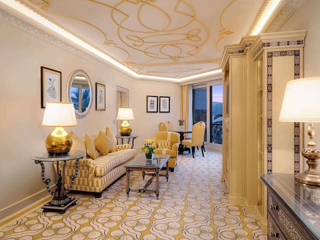 Haseki Sultan Suite