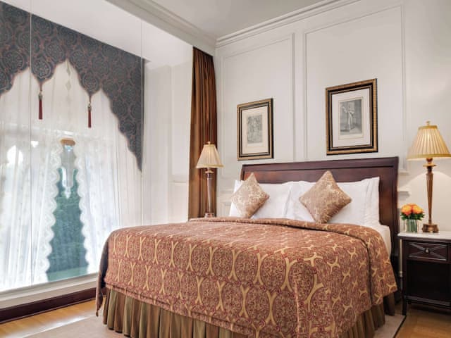 Valide Sultan Suite