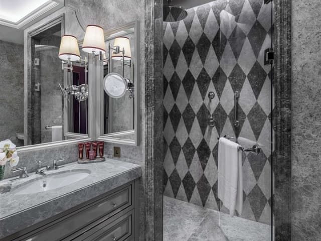 Room (Lilium Garden)