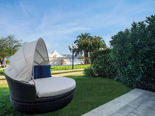 Room (Lilium Garden)