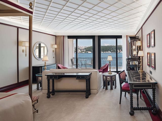 Deluxe Ciragan Bosphorus View King Room