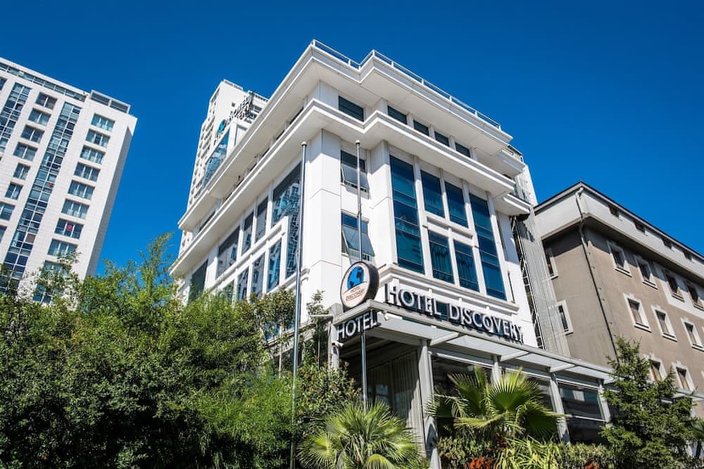Discovery Hotel