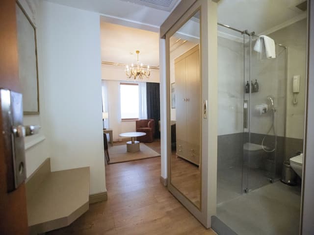 Deluxe Room, 1 Double Bed, Sea View