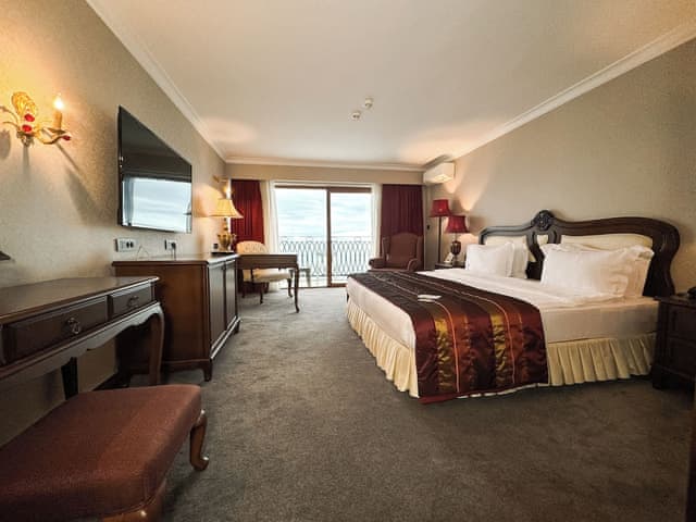 Presidential Suite, 1 King Bed, Sea View